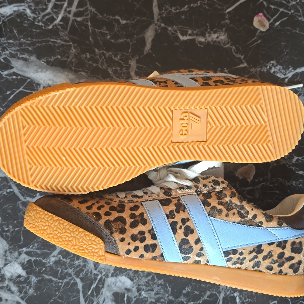 Gola Women's Leopard Print Sneakers with Blue Accents Retail $110.00US - Picture 10 of 16